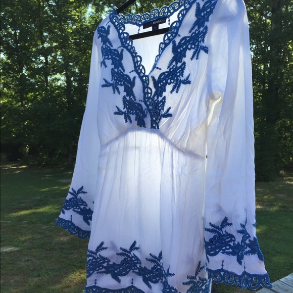 Roaman's Tops - new Denim 24/7 embroidered boho Tunic white & blue